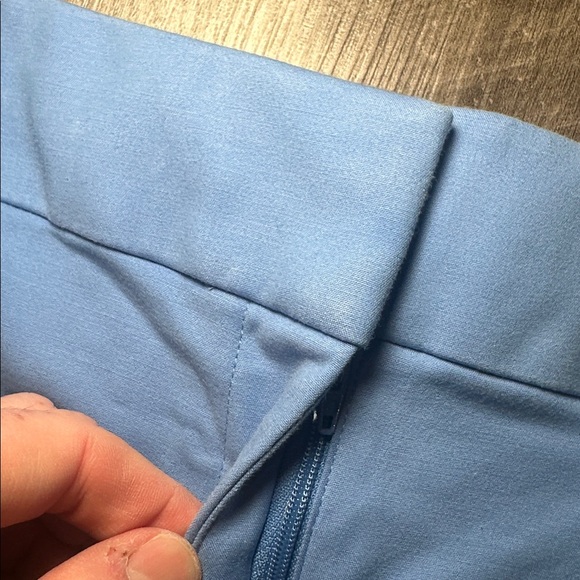 Ann Taylor LOFT The Riviera Shorts - 8 - Picture 5 of 7